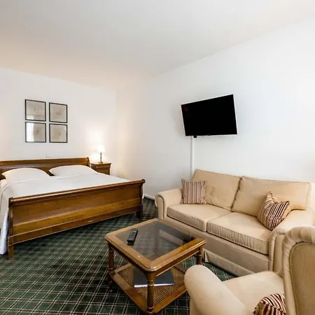 Rentei 5 Apartamento *